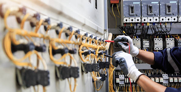 Professional Electrician technician working in Rohnert Park, CA